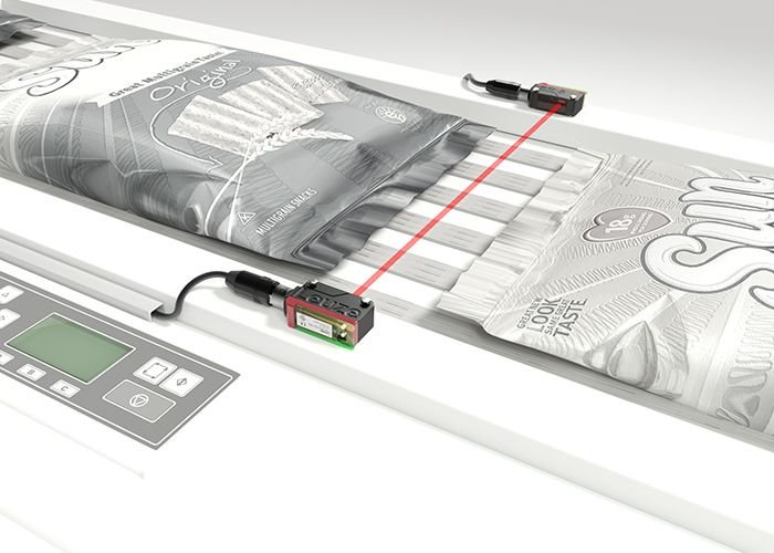 Leuze: Tecnologia dei sensori economicamente convincente per le linee di trasporto e il packaging